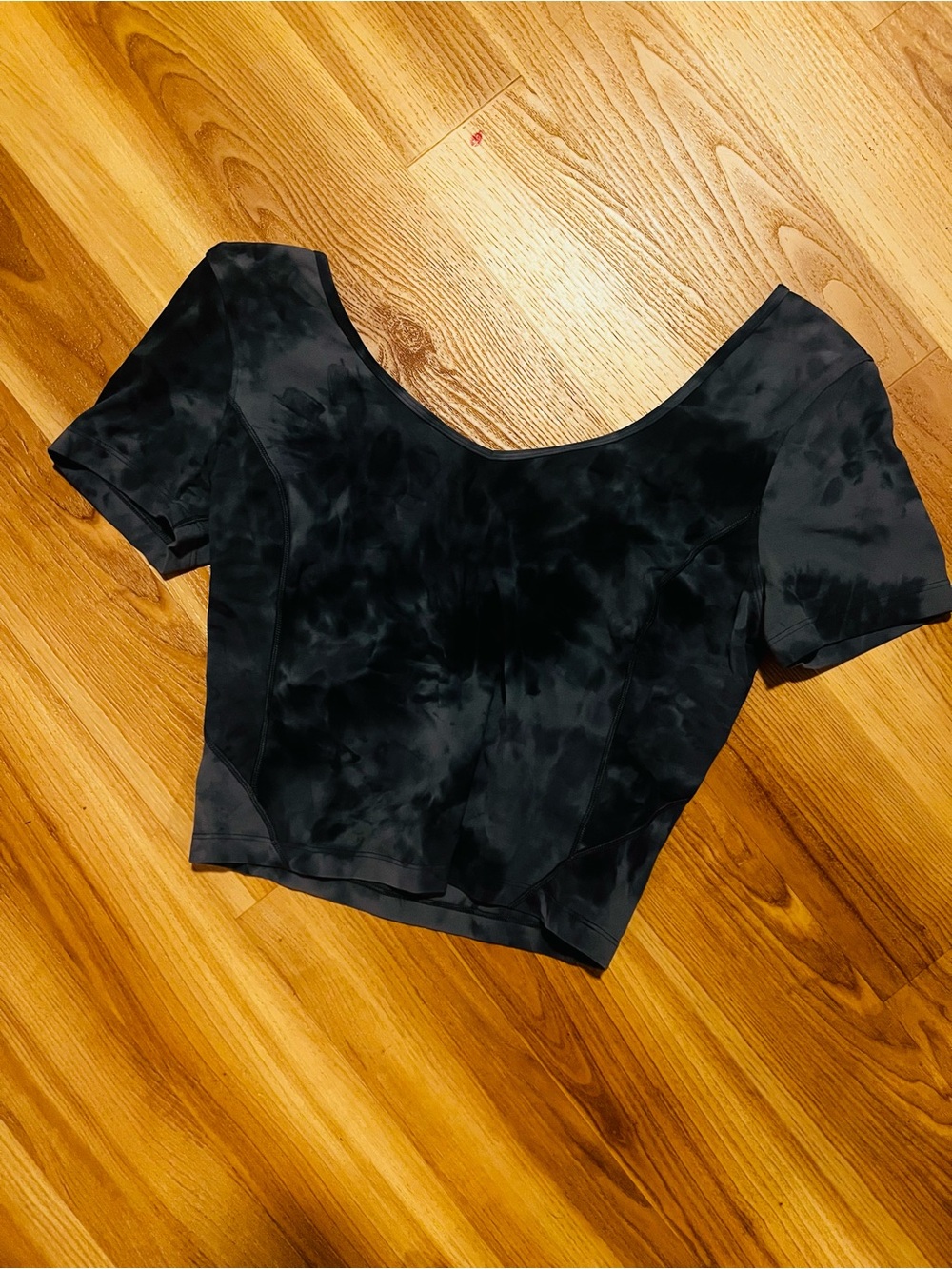 lululemon athletica Black Tie-Dye Scoop Crop Top